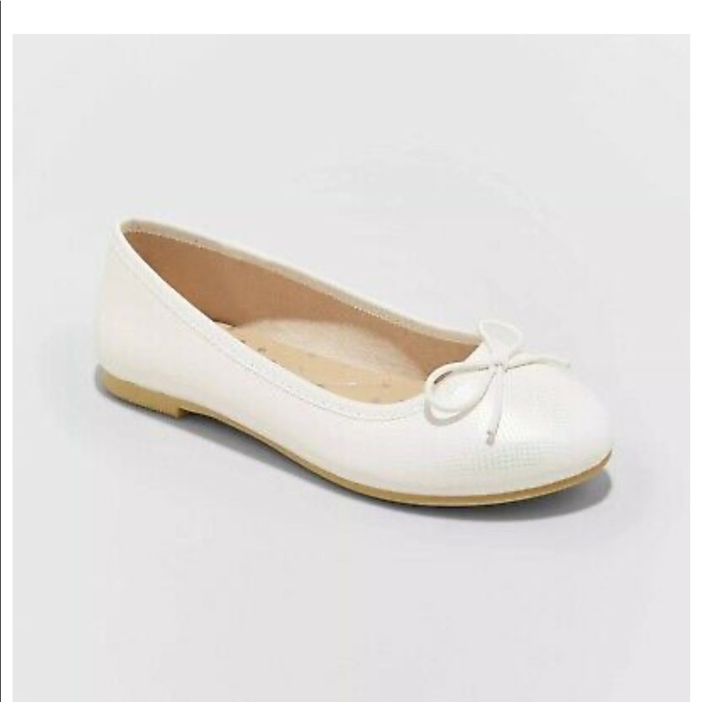 Cat and Jack Off White Slip on Shoes